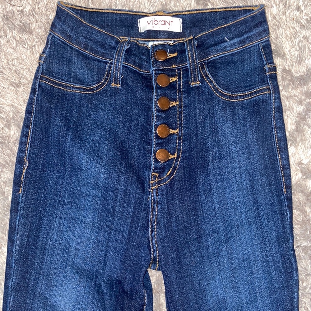 Vibrant m.i.u. High rise, bootcut jeans • Size 3 ( W25 ) • Brand New •